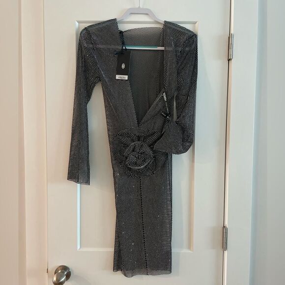 NWT HEIRESS BEVERLY HILLS Black crystal metal mesh flower embellished midi dress - Picture 2 of 4